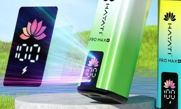 Hayati Pro Max+ screen showing the battery and e-liquid level readout