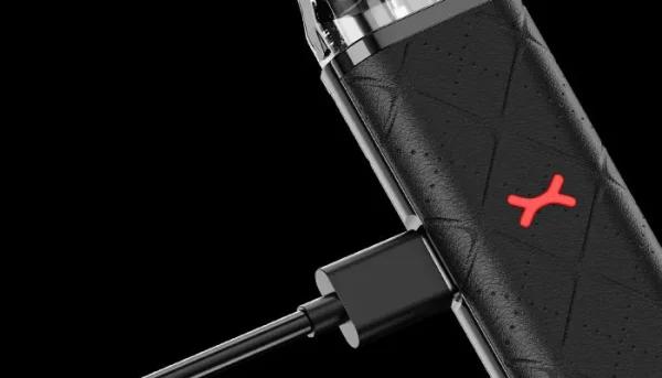 OXVA Xlim Go pod kit charging over USB-C