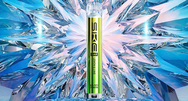 SKE Crystal Bar 600 rechargeable device with a crystal-look finish